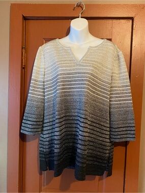 St. John Gradient Stripe V‑Neck Sweater - silver